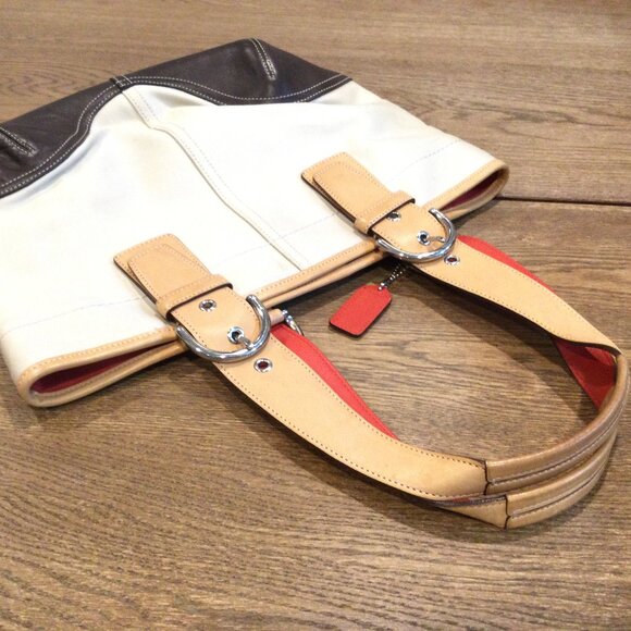 Coach brown leather and canvas bag - Picture 6 of 12